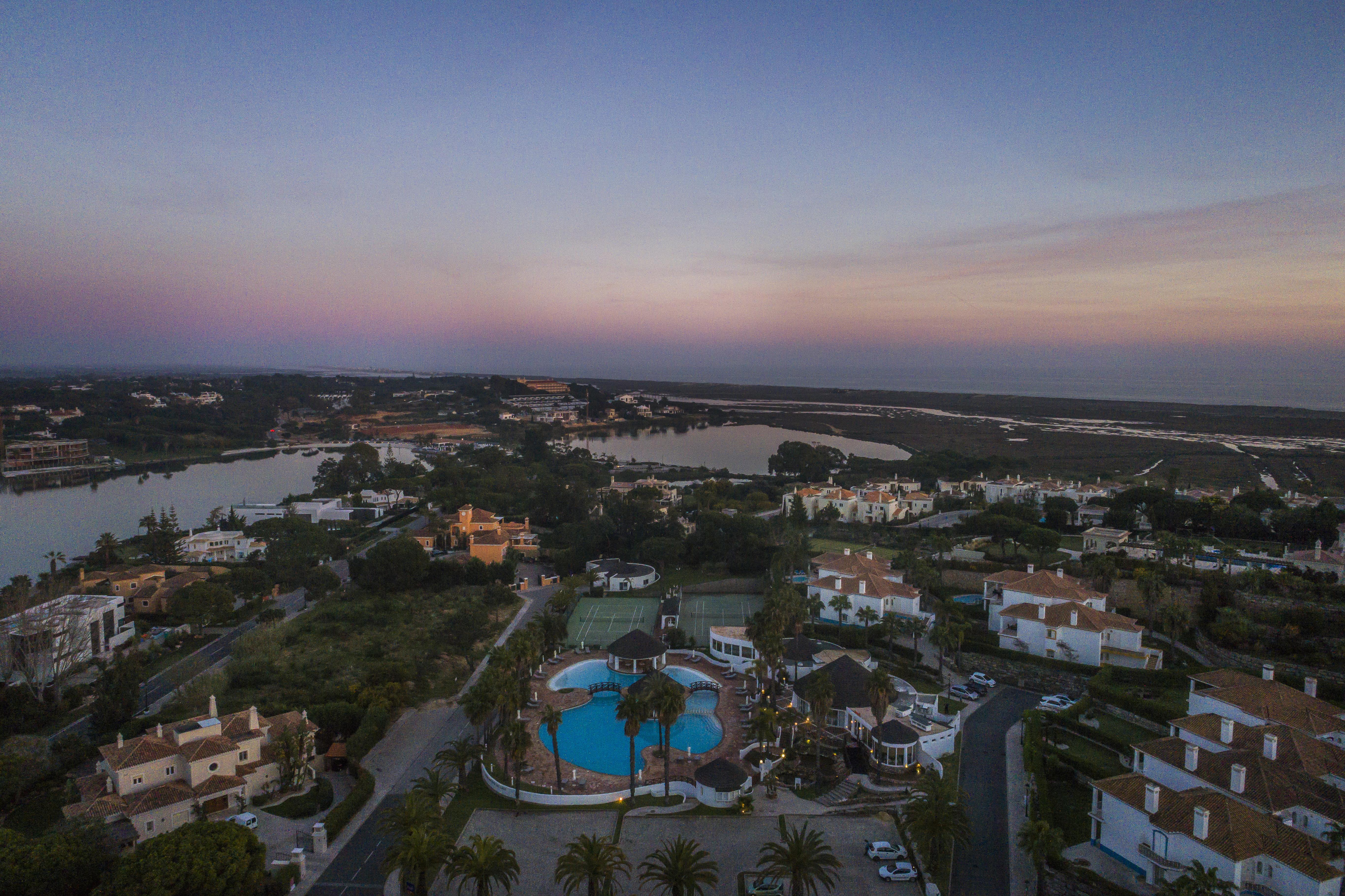 Encosta Do Lago Resort Club Quinta do Lago Kültér fotó